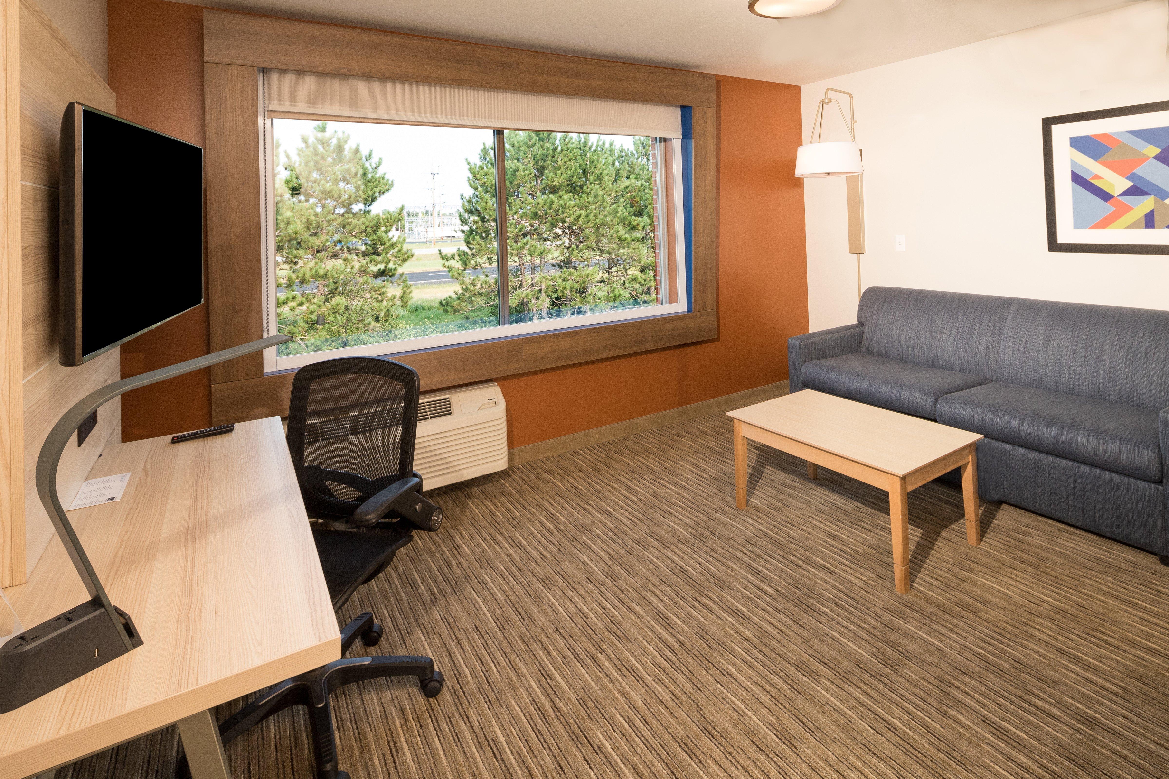 Holiday Inn Express Hotel & Suites Bay City By Ihg Exterior foto